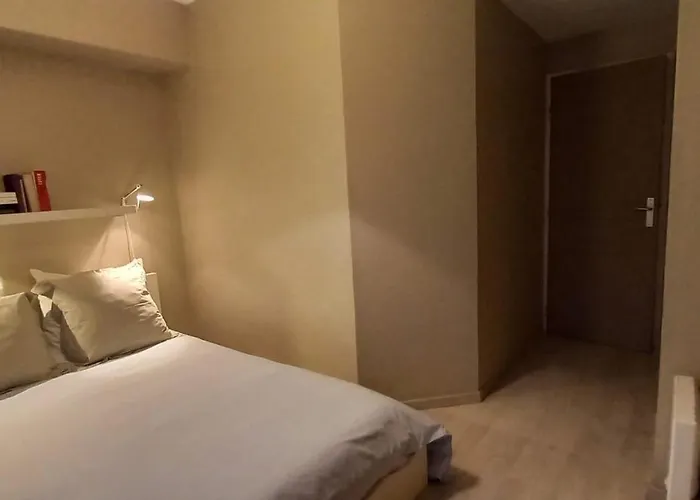 Bright With Sea View In Saint-raphael